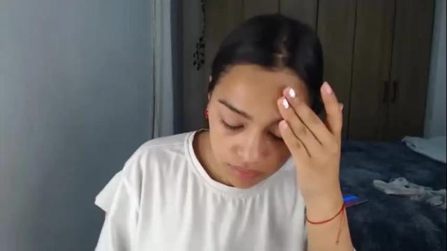 Image 2 of fairylatin Stream on Chaturbate on 1 month ago