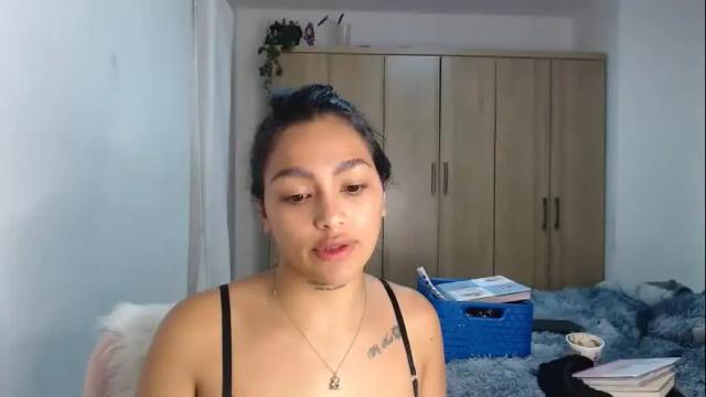 Image 6 of fairylatin Stream on Chaturbate on 1 month ago