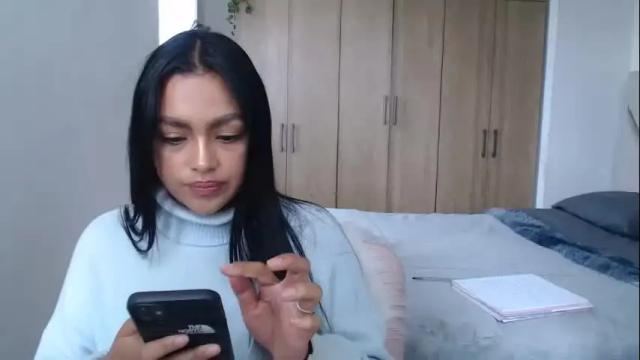 Image 6 of fairylatin Stream on Chaturbate on 1 month ago