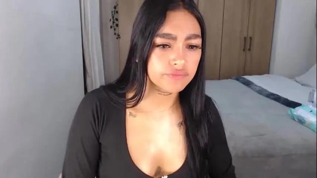 Image 12 of fairylatin Stream on Chaturbate on 25 days ago