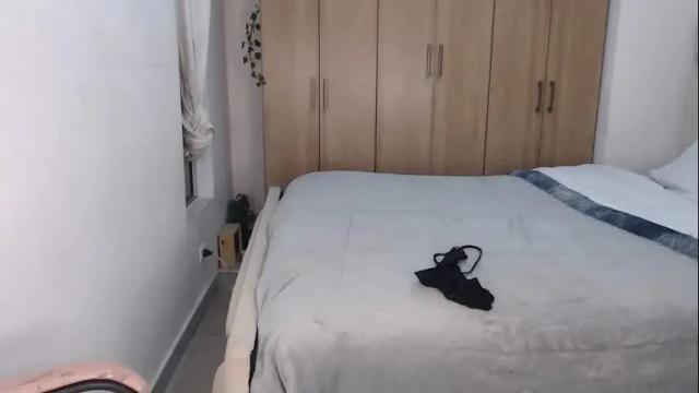 Image 6 of fairylatin Stream on Chaturbate on 25 days ago