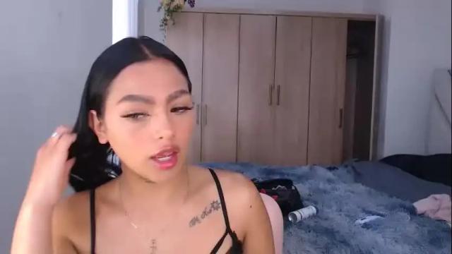 Image 2 of fairylatin Stream on Chaturbate on 18 days ago
