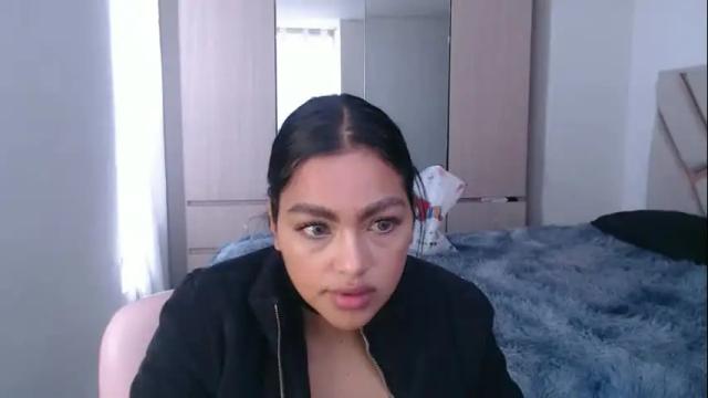Image 3 of fairylatin Stream on Chaturbate on 3 months ago