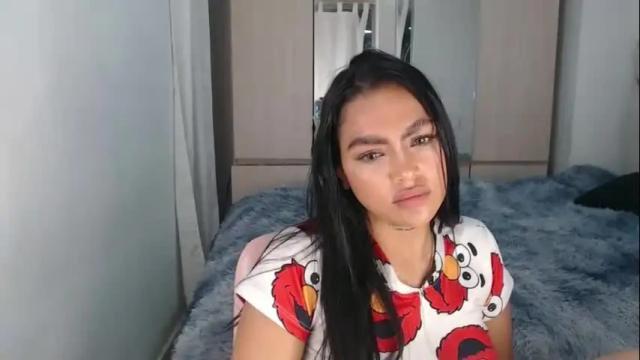 Image 12 of fairylatin Stream on Chaturbate on 3 months ago