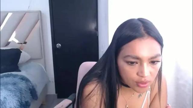 Image 10 of fairylatin Stream on Chaturbate on 2 months ago