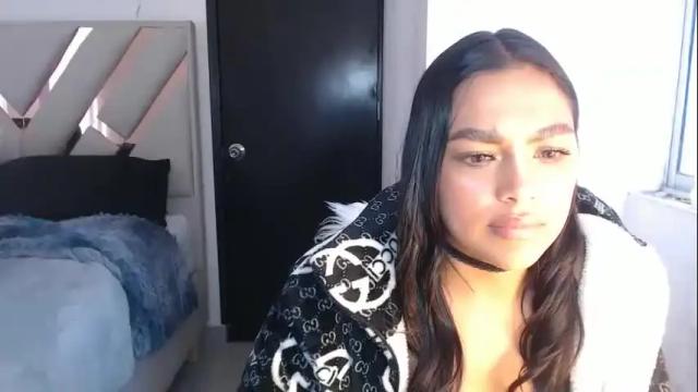 Image 10 of fairylatin Stream on Chaturbate on 2 months ago