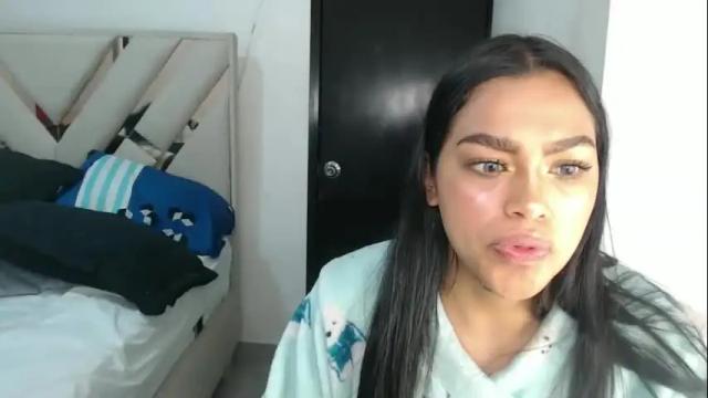 Image 6 of fairylatin Stream on Chaturbate on 2 months ago