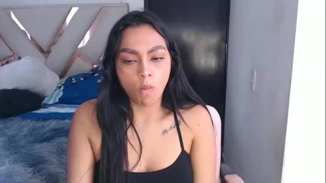 Image 3 of fairylatin Stream on Chaturbate on 2 months ago