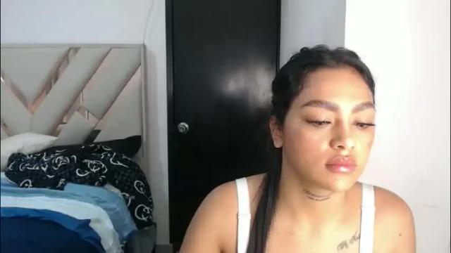 Image 6 of fairylatin Stream on Chaturbate on 2 months ago