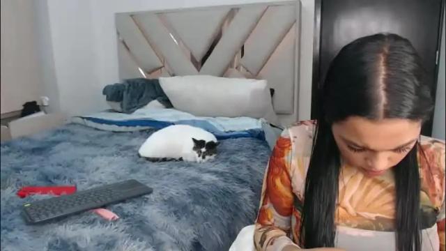 Image 12 of fairylatin Stream on Chaturbate on 1 month ago