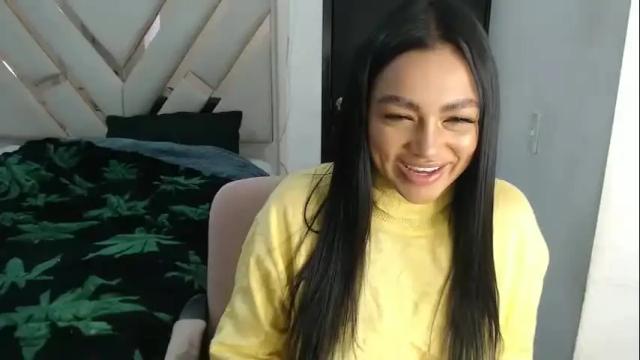 Image 3 of fairylatin Stream on Chaturbate on 1 month ago