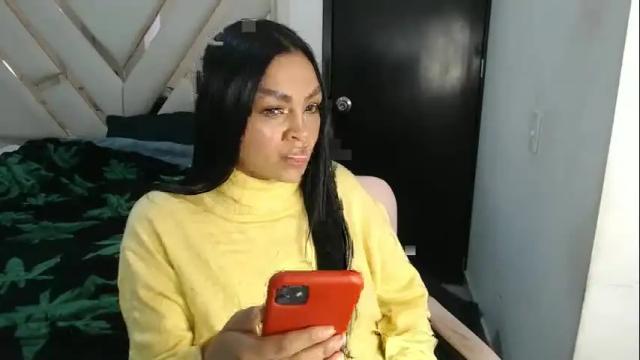 Image 6 of fairylatin Stream on Chaturbate on 1 month ago