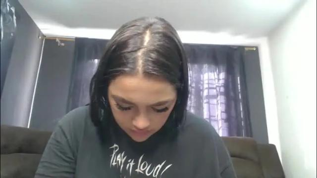 Image 2 of fairylatin Stream on Chaturbate on 1 month ago