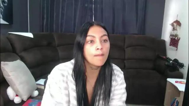 Image 2 of fairylatin Stream on Chaturbate on 1 month ago