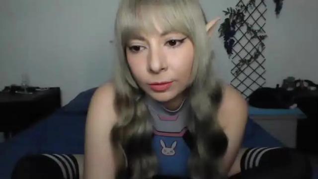 Image 10 of fairymoontease Stream on Chaturbate on 16 months ago