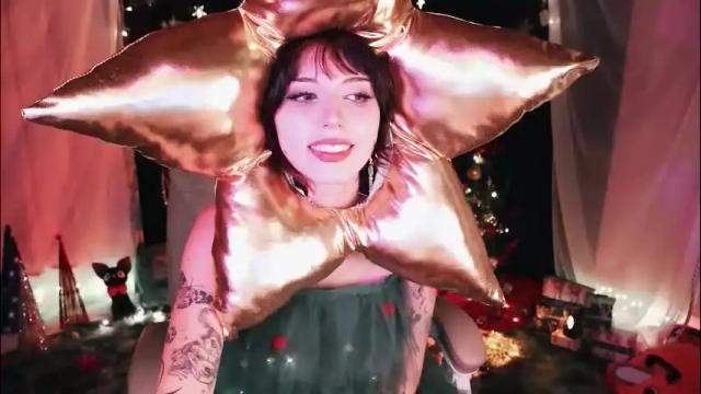 Image 4 of fairywhore Stream on Chaturbate on 26 days ago