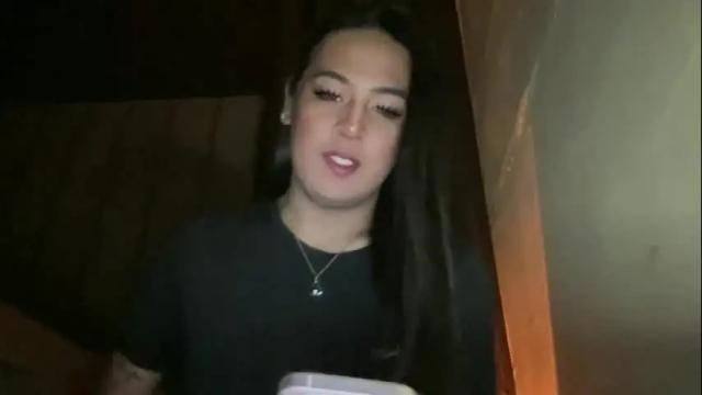 Image 2 of fallon_empress Stream on Chaturbate on 1 month ago