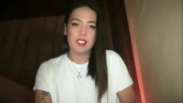Image 6 of fallon_empress Stream on Chaturbate on 1 month ago