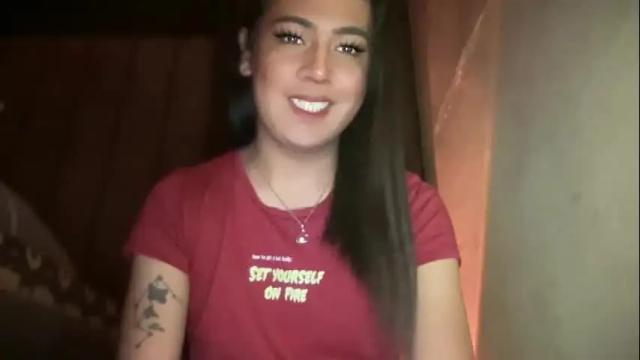 Image 6 of fallon_empress Stream on Chaturbate on 16 days ago
