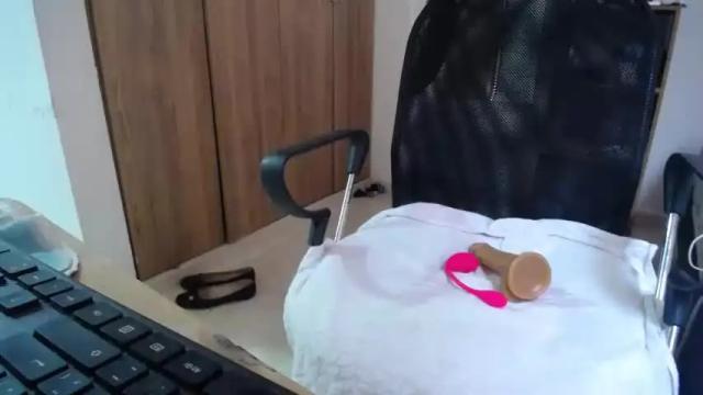 Image 10 of fallonsweet Stream on Chaturbate on 13 months ago