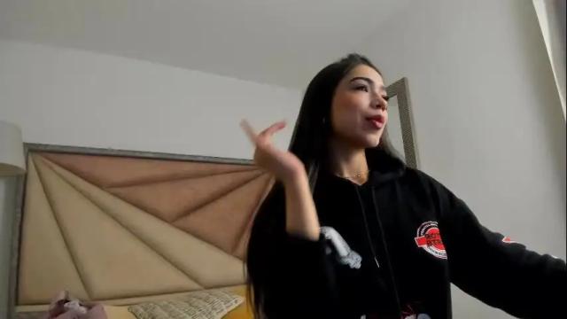 Thumbnail 1, faloonroussel's Stream at Chaturbate, 1 month ago