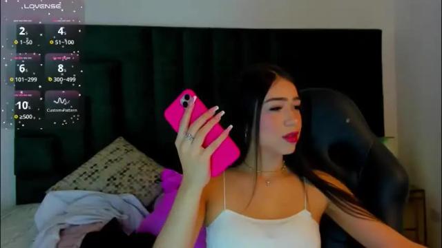 Image 3 of faloonroussel Stream on Chaturbate on 6 days ago