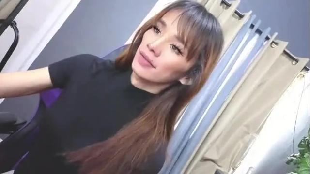 Image 4 of familystroke_twinny8 Stream on Chaturbate on 15 days ago