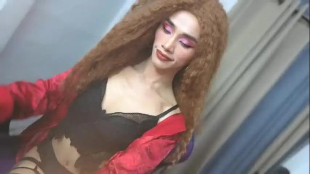 Image 12 of familystroke_twinny8 Stream on Chaturbate on 4 days ago
