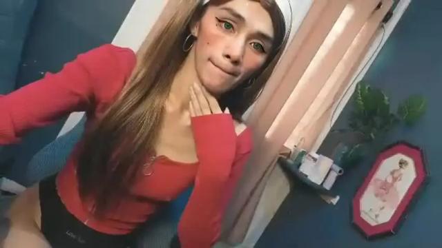 Image 4 of familystroke_twinny8 Stream on Chaturbate on 2 months ago