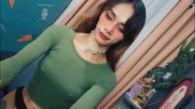 Image 10 of familystroke_twinny8 Stream on Chaturbate on 1 month ago