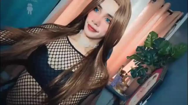 Thumbnail 1, familystroke_twinny8's Stream at Chaturbate, 1 month ago