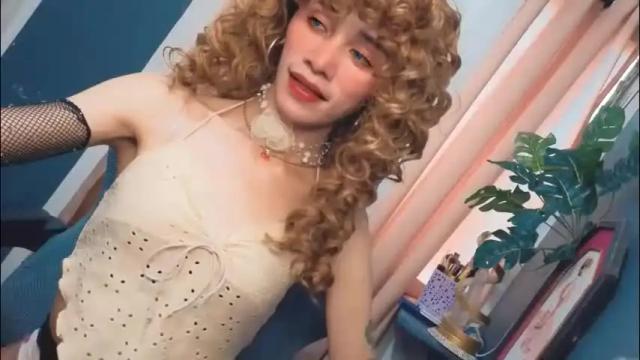 Image 3 of familystroke_twinny8 Stream on Chaturbate on 1 month ago