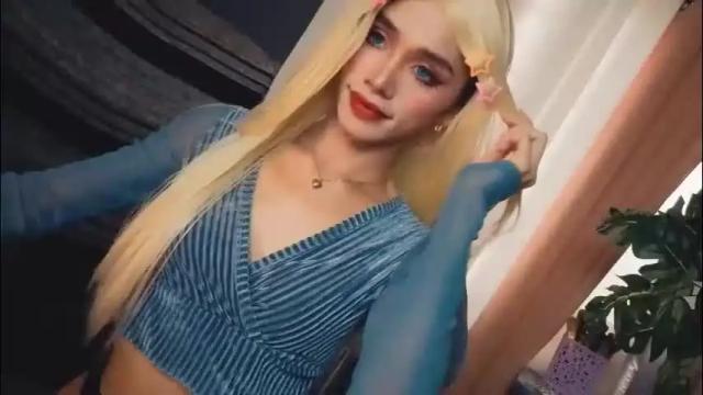 Image 3 of familystroke_twinny8 Stream on Chaturbate on 29 days ago