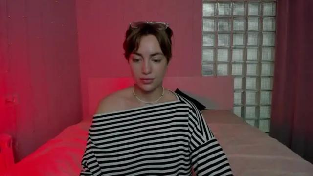 Image 3 of fancy__nancy Stream on Chaturbate on 19 months ago