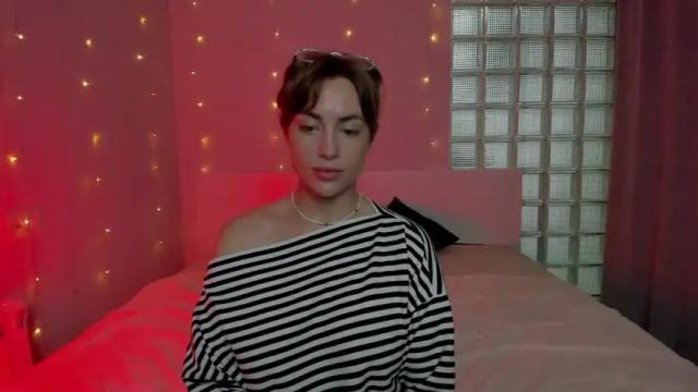 Image 6 of fancy__nancy Stream on Chaturbate on 19 months ago