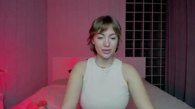 Image 3 of fancy__nancy Stream on Chaturbate on 19 months ago