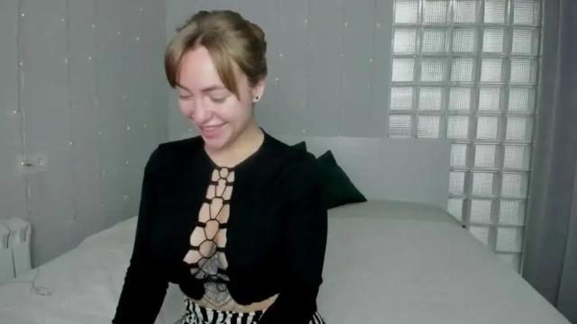 Image 3 of fancy__nancy Stream on Chaturbate on 18 months ago