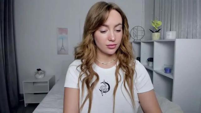 Image 7 of fancy__nancy Stream on Chaturbate on 18 months ago