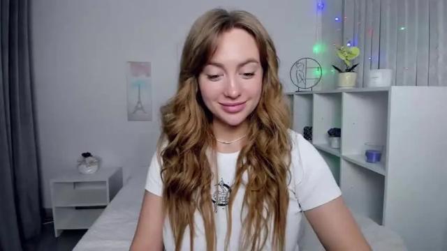 Image 8 of fancy__nancy Stream on Chaturbate on 18 months ago