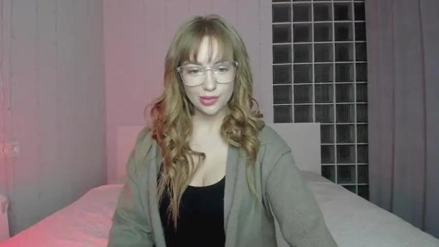 Image 7 of fancy__nancy Stream on Chaturbate on 18 months ago