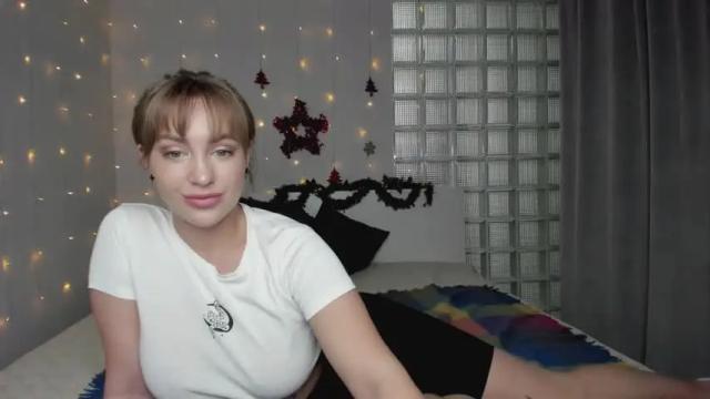 Image 8 of fancy__nancy Stream on Chaturbate on 17 months ago