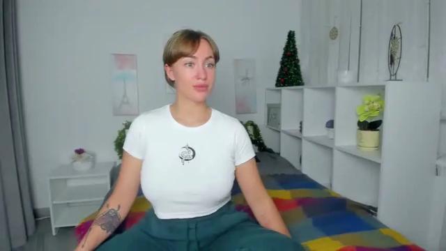 Image 6 of fancy__nancy Stream on Chaturbate on 17 months ago
