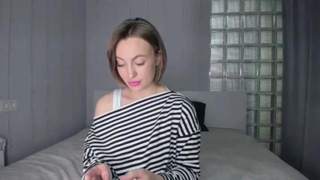Image 4 of fancy__nancy Stream on Chaturbate on 14 months ago