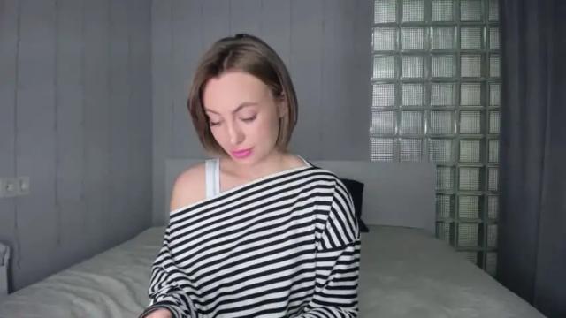 Image 6 of fancy__nancy Stream on Chaturbate on 14 months ago