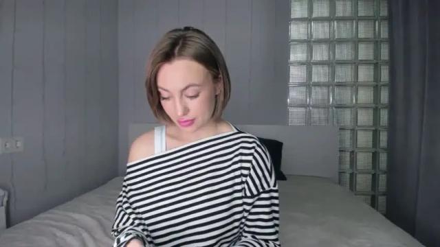 Image 7 of fancy__nancy Stream on Chaturbate on 14 months ago