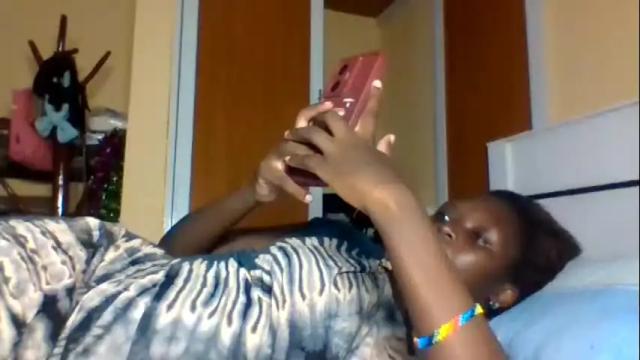 Image 2 of fancy_bellah Stream on Chaturbate on 11 days ago