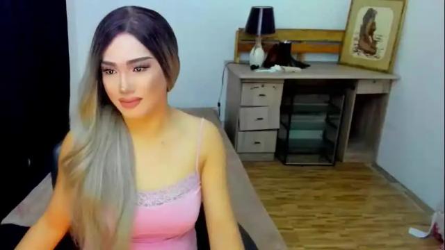 Image 12 of fancyshainexxx Stream on Chaturbate on 20 months ago