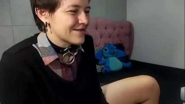 Image 2 of fanny_18 Stream on Chaturbate on 3 months ago