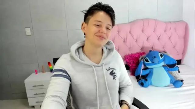 Image 3 of fanny_18 Stream on Chaturbate on 29 days ago