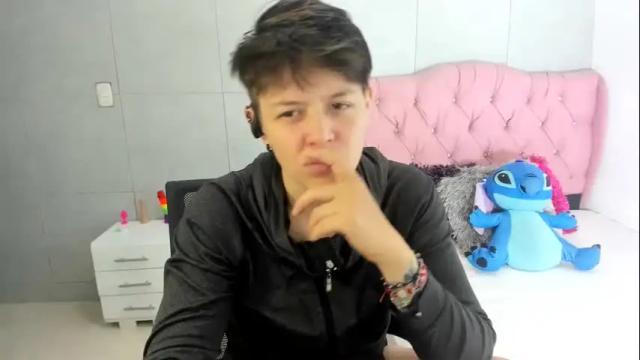 Image 3 of fanny_18 Stream on Chaturbate on 23 days ago